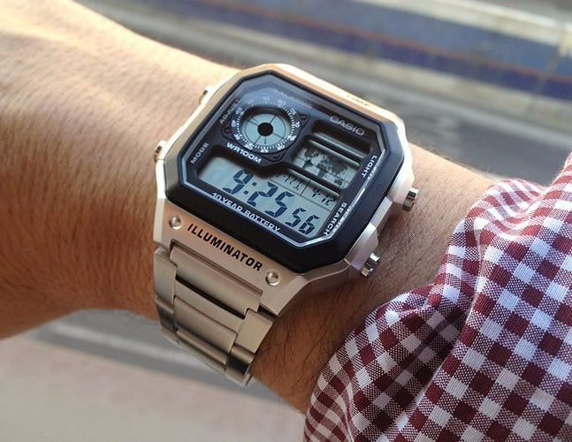 RELOJ CASIO HOMBRE DIGITAL AE-1200WHD-1AV