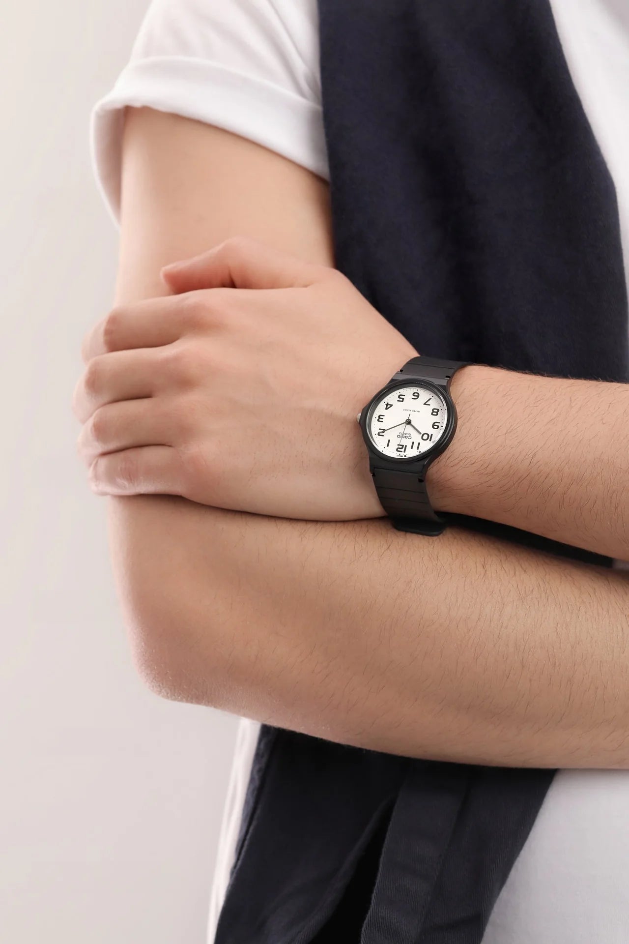 RELOJ CASIO RESINA 2LDF